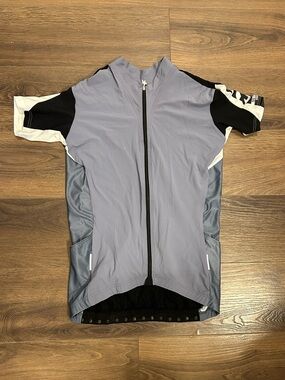 Assos Cycling Jersey size Large Full Zip Gray Black White -excellent!